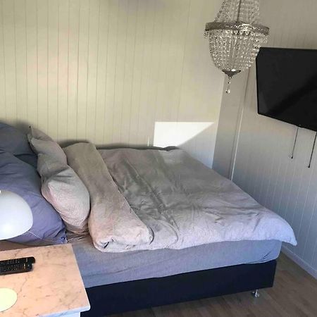 Stort Hus I Porsgrunn Sentrum Med Gangavstand Til "Alt" & Gratis Parkering Til Flere Biler Екстериор снимка