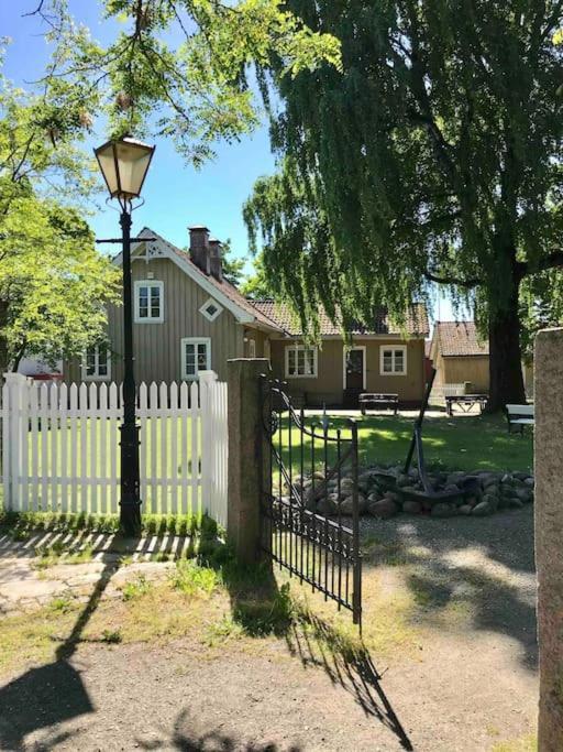 Stort Hus I Porsgrunn Sentrum Med Gangavstand Til "Alt" & Gratis Parkering Til Flere Biler Екстериор снимка