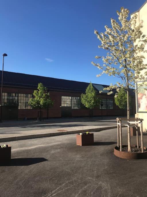 Stort Hus I Porsgrunn Sentrum Med Gangavstand Til "Alt" & Gratis Parkering Til Flere Biler Екстериор снимка